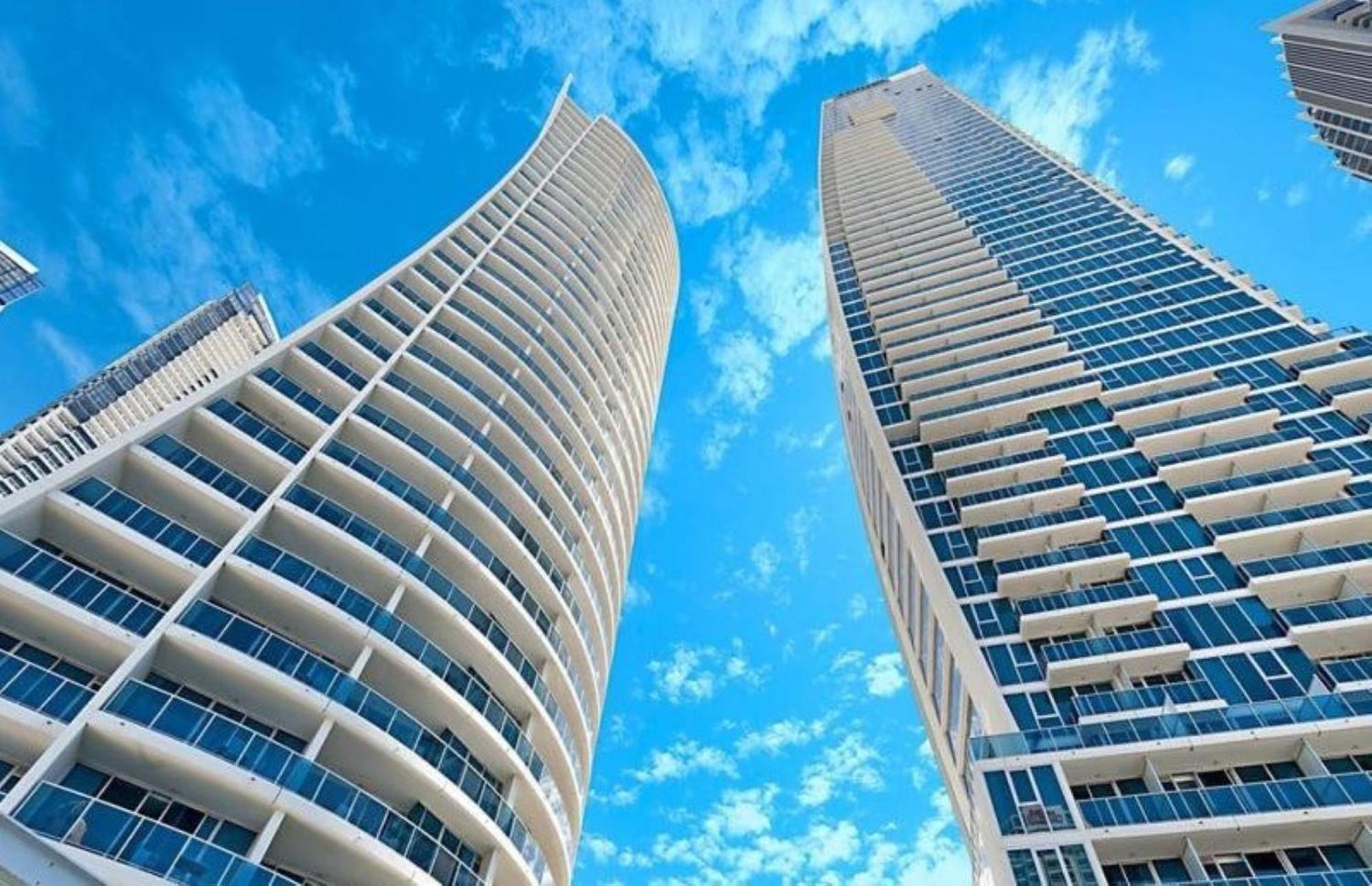 H-Residences Private Apartments - Hosted By Coastal Letting Gold Coast Extérieur photo
